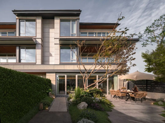 1764729646455034.png image.png