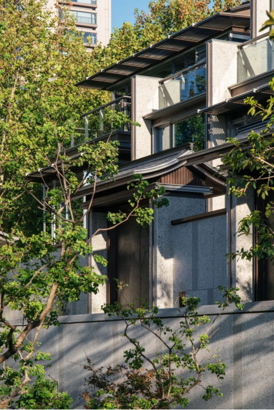 1764731530693097.png image.png