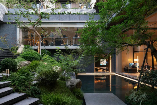 1764731687404155.png image.png