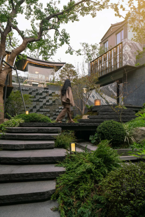 1764731766173330.png image.png